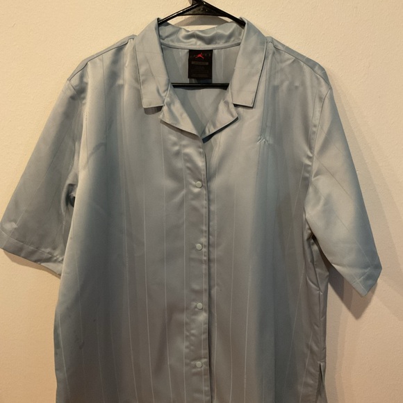 Nike Air Jordan Sky Blue Satin Button-Up Shirt – Men’s L Loose Fit Cuban Collar - Picture 13 of 15